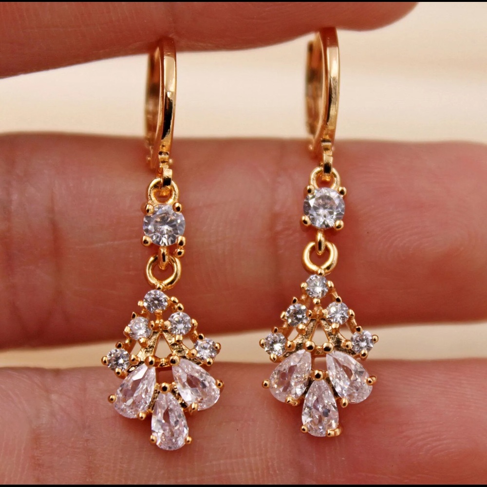 Gold Filled & Topaz Zircon TearDrops Earrings